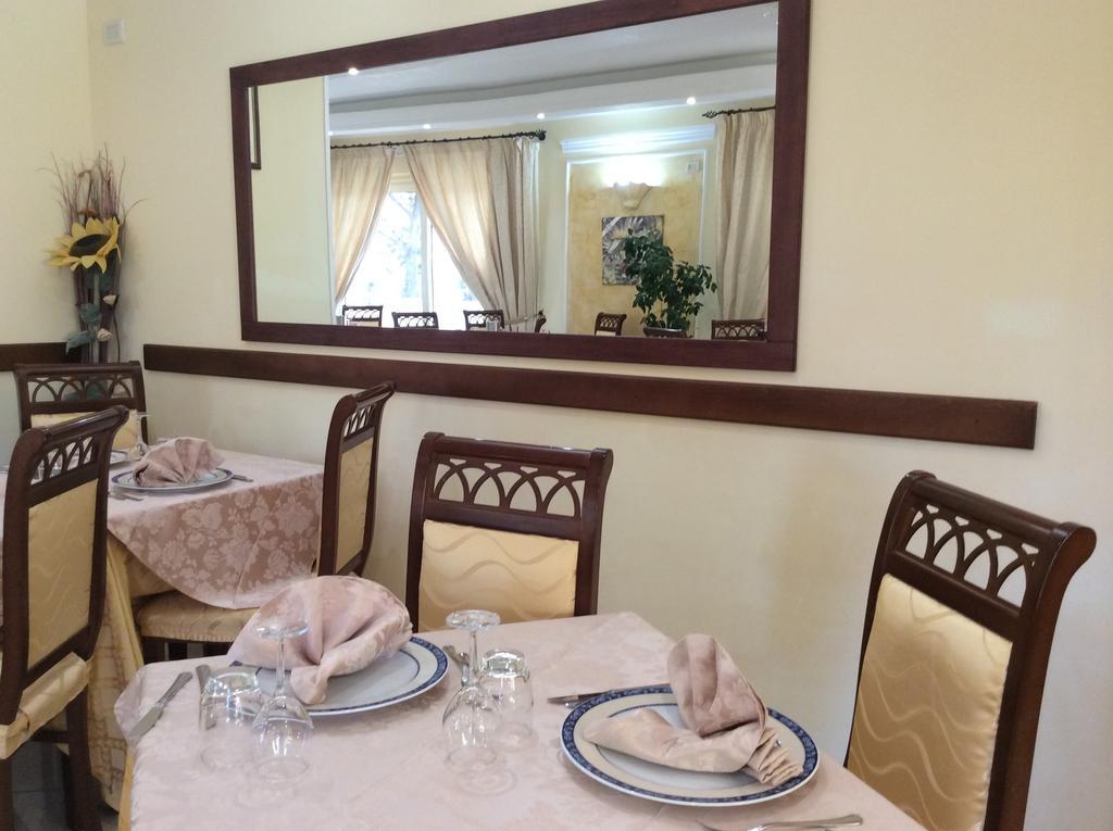 ג'יצריה Cridda Hotel & Restaurant מראה חיצוני תמונה