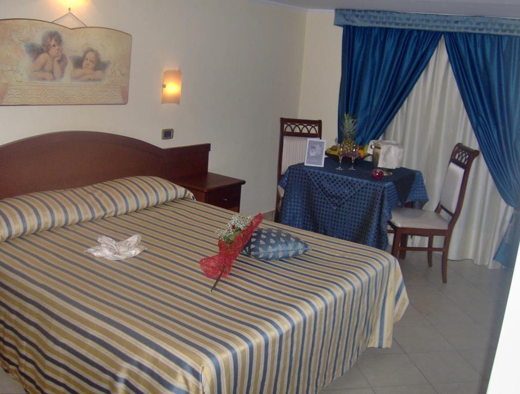 ג'יצריה Cridda Hotel & Restaurant מראה חיצוני תמונה